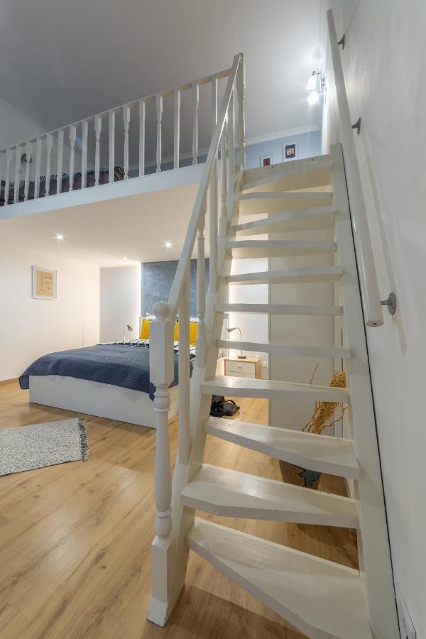 Lovely 1 Bedroom Flat With Central Location Budapesta Exterior foto